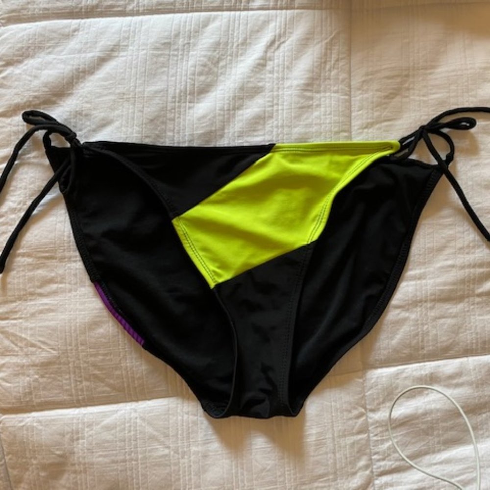 OP bikini bottoms, size XL